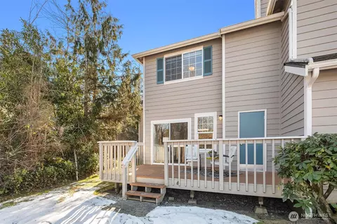 7248 NE 171st Ln, Kenmore, WA 98028