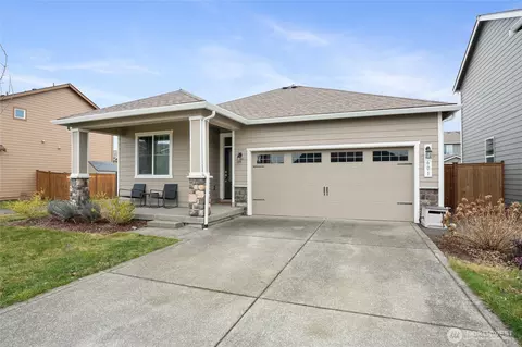 Exterior - 601 Petersen Dr E, Enumclaw, WA 98022 photo 2 of 9