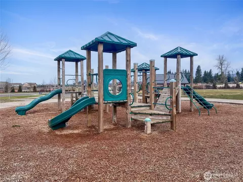 Other - 601 Petersen Dr E, Enumclaw, WA 98022 photo 7 of 8