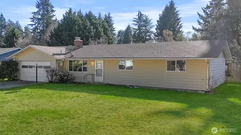 4707 Belair Dr SE, Lacey, WA 98503