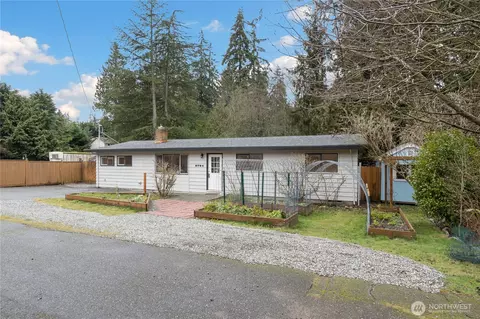 8704 242nd St SW, Edmonds, WA 98026