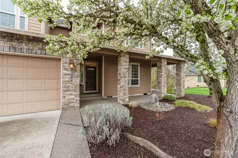 1200 N Heron Dr, Ridgefield, WA 98642