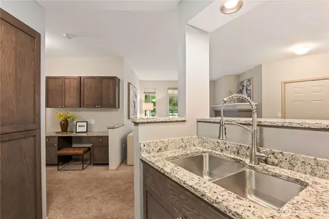 Kitchen - 15300 112th Ave NE #C208, Bothell, WA 98011 photo 4 of 5