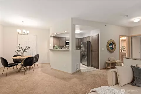 Dining - 15300 112th Ave NE #C208, Bothell, WA 98011 photo 2 of 2