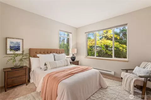 Bedroom - 15300 112th Ave NE #C208, Bothell, WA 98011 photo 1 of 3
