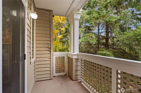 Exterior - 15300 112th Ave NE #C208, Bothell, WA 98011 photo 1 of 3
