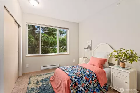 Bedroom - 15300 112th Ave NE #C208, Bothell, WA 98011 photo 3 of 3