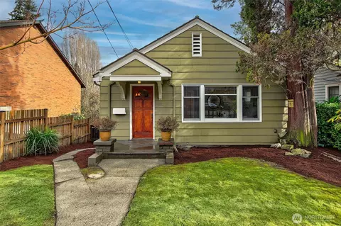 6552 20th Ave NE, Seattle, WA 98115