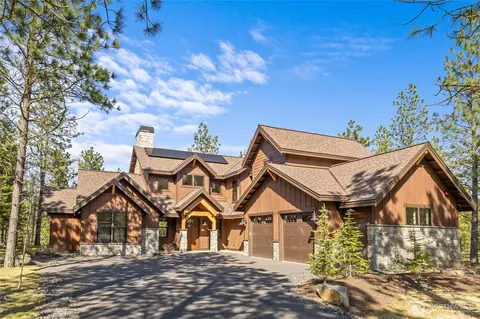 151 Gold Leaf Ln, Cle Elum, WA 98922