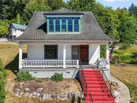 216 SE 1st St, Winlock, WA 98596 photo 5