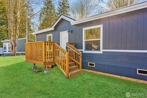 32 S Alder Ln, Port Angeles, WA 98362