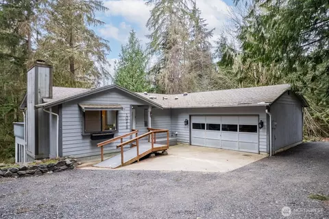 10218 22nd Ave NW, Gig Harbor, WA 98332