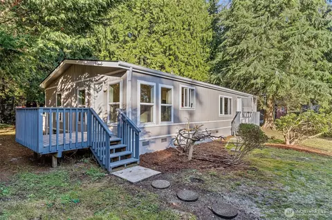 1334 Pilchuck Dr, Camano Island, WA 98282