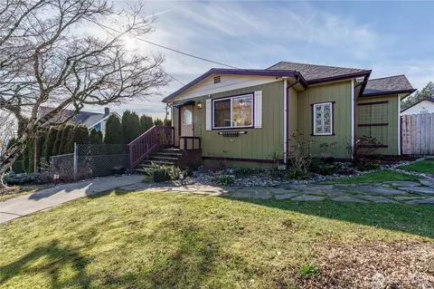 1419 NE Garfield St, Camas, WA 98607