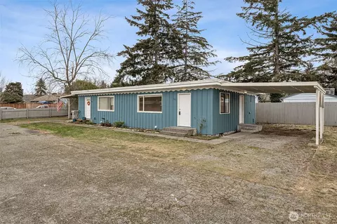 519 129th St S, Tacoma, WA 98444