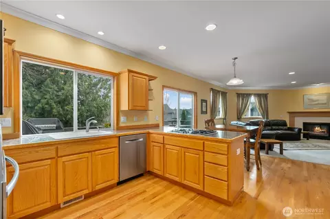 18910 Ross Rd, Bothell, WA 98011 photo 10