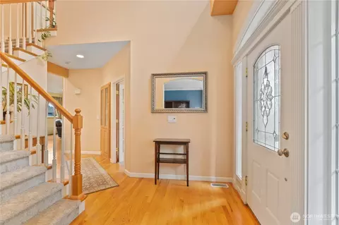 18910 Ross Rd, Bothell, WA 98011 photo 3