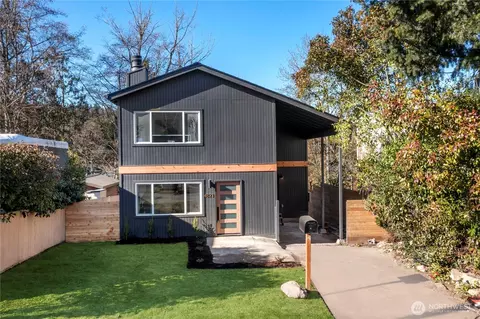 4823 25th Ave SW, Seattle, WA 98106
