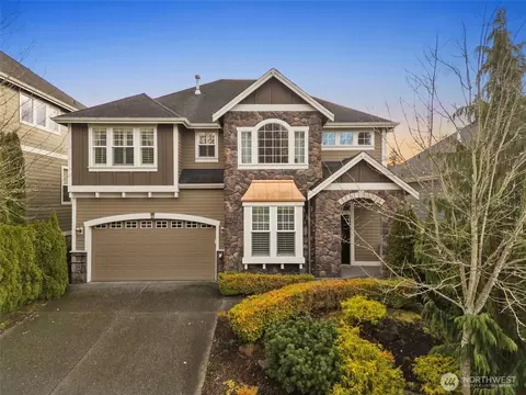 805 S 37th Pl, Renton, WA 98055