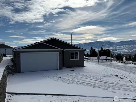 823 N Lyle Ave, East Wenatchee, WA 98802