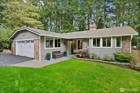 1913 Clorindi Cir, Gig Harbor, WA 98335