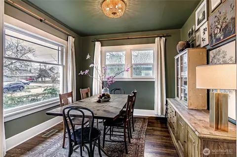821 Sumner Ave, Sumner, WA 98390 photo 9