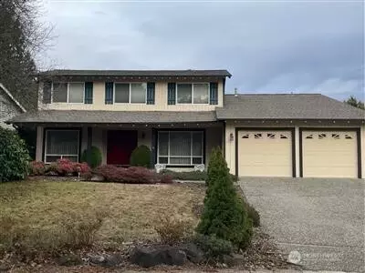 19212 SE 45th Ct, Issaquah, WA 98027