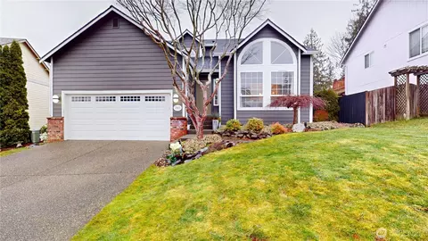 7805 69th St NE, Marysville, WA 98270