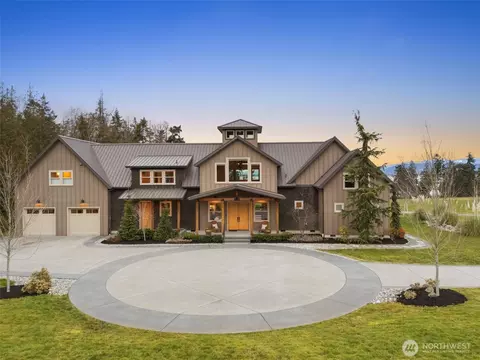 418 Tillicum Way, Camano Island, WA 98282