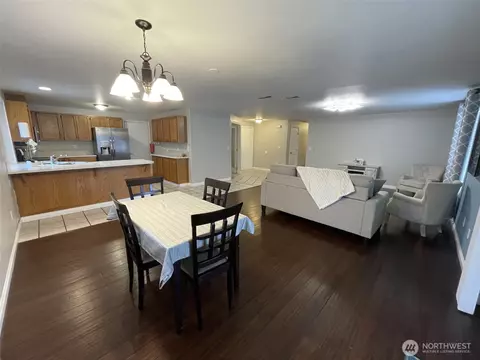 Dining - 5019 Marlin Ln, Pasco, WA 99301 photo 1 of 1