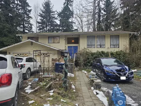 13223 16th Ave W, Lynnwood, WA 98087