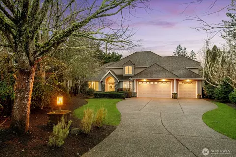 26813 SE 22nd Ct, Sammamish, WA 98075