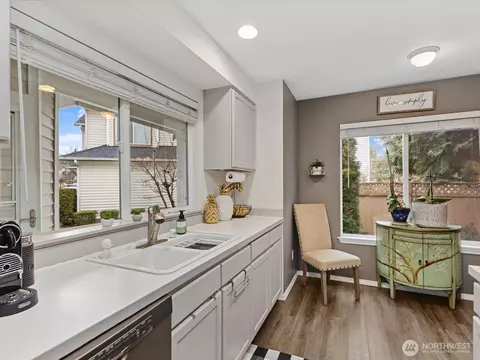 Kitchen - 11314 8th Pl W #B1, Everett, WA 98204 photo 2 of 5