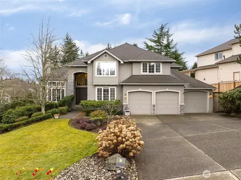 15899 SE 58th St, Bellevue, WA 98006