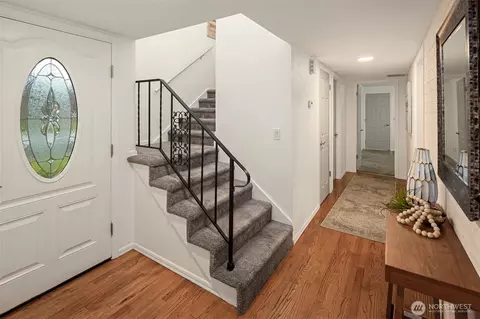 Entry Way - 3526 111th Pl SE, Everett, WA 98208 photo 1 of 2