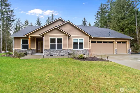 8922 Pilchuck Tree Farm Rd, Granite Falls, WA 98252