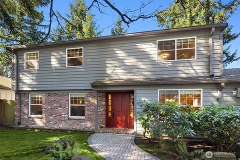4213 91st Ave SE, Mercer Island, WA 98040