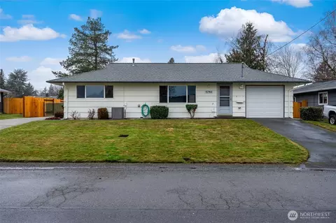 15763 118th Pl SE, Renton, WA 98058