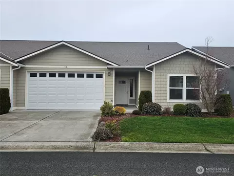 41 Nimbus Ln, Sequim, WA 98382