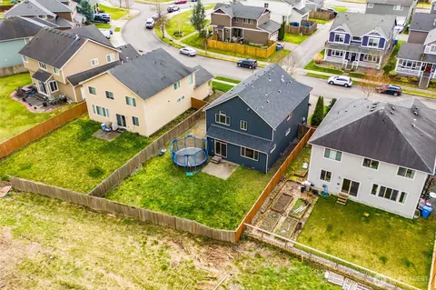 View/Area - 309 Phoenix Ave SW, Orting, WA 98360 photo 4 of 7