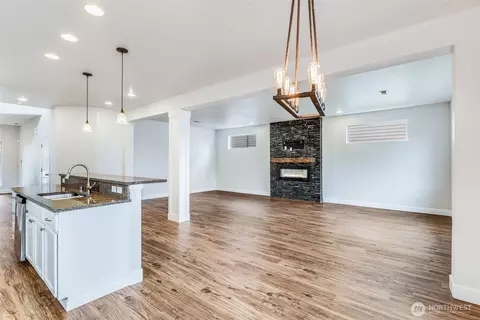Living - 309 Phoenix Ave SW, Orting, WA 98360 photo 3 of 3