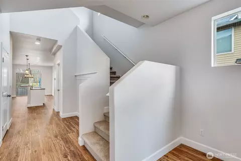 Entry Way - 309 Phoenix Ave SW, Orting, WA 98360 photo 1 of 3