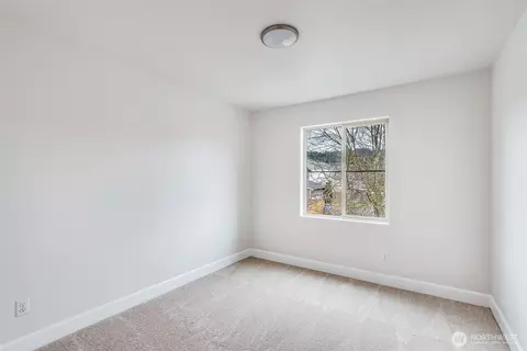 Bedroom - 309 Phoenix Ave SW, Orting, WA 98360 photo 7 of 7