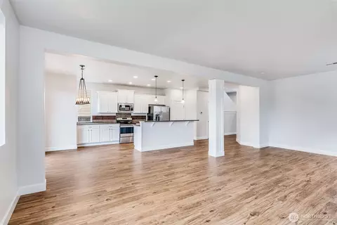 Living - 309 Phoenix Ave SW, Orting, WA 98360 photo 1 of 3