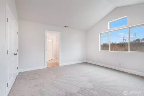Bedroom - 309 Phoenix Ave SW, Orting, WA 98360 photo 2 of 7