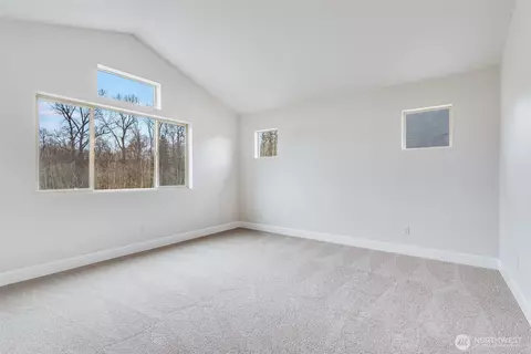 Bedroom - 309 Phoenix Ave SW, Orting, WA 98360 photo 1 of 7