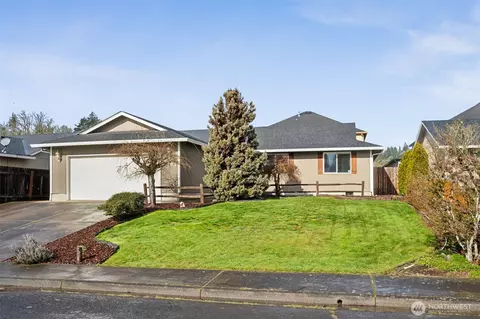 1763 Loganberry St, Woodland, WA 98674