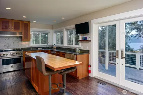 94 Thistle Ln, Eastsound, WA 98245 photo 9