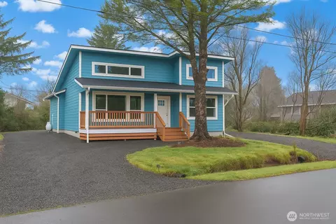 228 Queets St SW, Ocean Shores, WA 98569