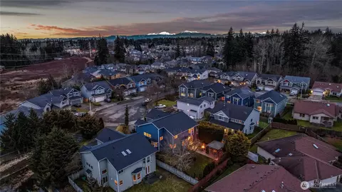 View/Area - 4218 154th Pl SE, Bothell, WA 98012 photo 3 of 4